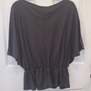 Prologue Gray Batwing Short Sleeve Boat Neck Top